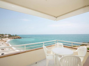 Well-kept apartment with views of the sea, two swimming pools near Vinaròs